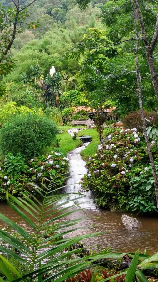 Espirito Das Aguas Chales Lumiar Buitenkant foto